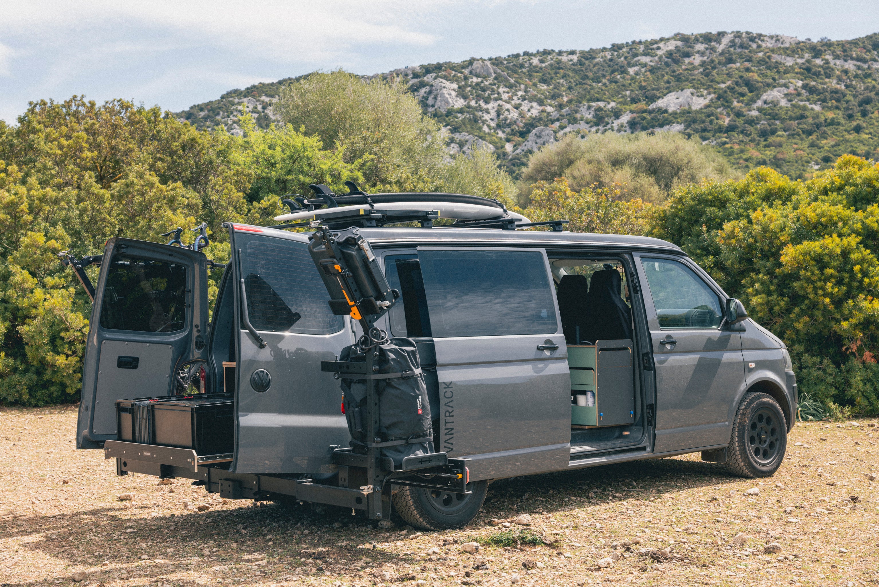 Offroad offgrid vw transporter